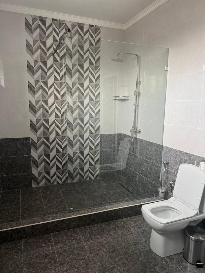 Dosman Hotel Bishkek Exterior foto